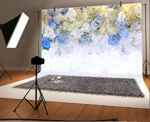 Vista 2 de AOFOTO Hermoso fondo de flores blancas y azules de 5 x 3 pies para fotografía de boda, damas, fiesta de té, niñas, amantes de los retratos, telón