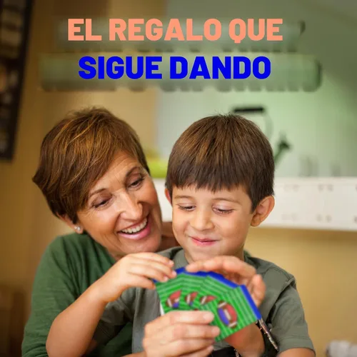 Vista 6 de Fourth Down Juego de cartas de fútbol para niños y familias Juego deportivo de ritmo rápido para niños de 8 a 12 años Regalo de cumpleaños