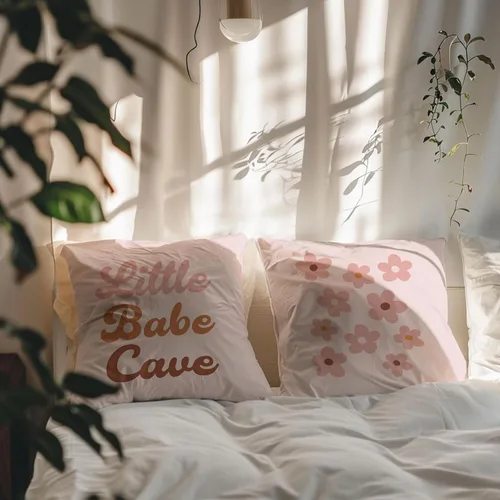 Vista 6 de Little Babe Cave Boho - Fundas de almohada decorativas con cita para niña, fundas de almohada retro de margaritas para el hogar, habitación
