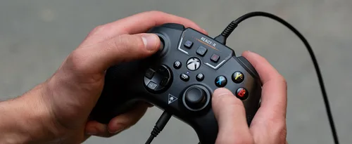Vista 12 de Turtle Beach REACT-R Controller Wired Game Controller Xbox Series X, Xbox Series S, Xbox One & Windows Audio Controls, Mappable Buttons, Textured