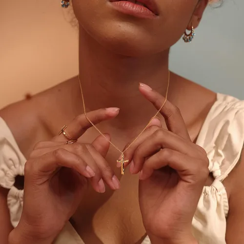 Vista 98 de Fettero - Collar con dije de cruz de fe, chapado en oro de 14 K, cadena fina, minimalista, simple, pequeña, para oración, regalo de joyería religiosa