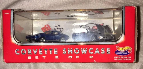 Vista 2 de Hot Wheels Coleccionables - Corvette Showcase - Juego 2 de 2 - 45 aniversario de Corvette - Juego de corbeta de 2 coches en vitrina