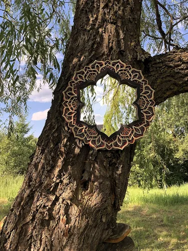 Vista 8 de BHDecor Espejo para decoración de pared para el hogar, marco tallado con láser de varias capas, elegante mandala de madera para colgar, paneles
