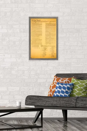 Vista 2 de Trends International Póster de pared de The Constitution, 14.725 x 22.375 pulgadas, versión enmarcada de madera de granero Versión enmarcada Barnwood