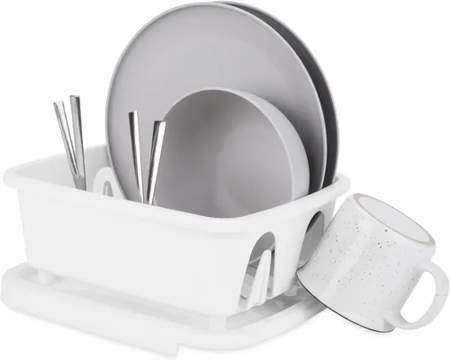 Vista 2 de Camco RV Mini Escurreplatos y Bandeja - Presenta un diseño de bandeja de drenaje inclinada, construcción resistente y es ideal para espacios