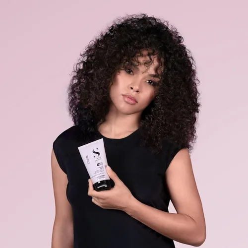 Vista 6 de ALFAPARF MILANO Semi di Lino Style&Care Twisted Curls Crema definidora