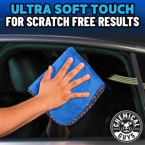 Vista 4 de Chemical Guys Toallas profesionales de microfibra de alta calidad para autos, azul, 16 x 16 pulgadas, paños ultra suaves y sin arañazos