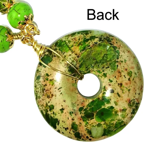 Vista 8 de Lime Green Necklace - Sea Sediment Jasper Doughnut Pendant - Howlite Gemstone Beads - Satin Gold Plated Brass