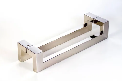 Vista 4 de Manijas de puerta de acero inoxidable modernas de 12 pulgadas espalda con espalda, acabado cromado pulido, manija de puerta externa interna