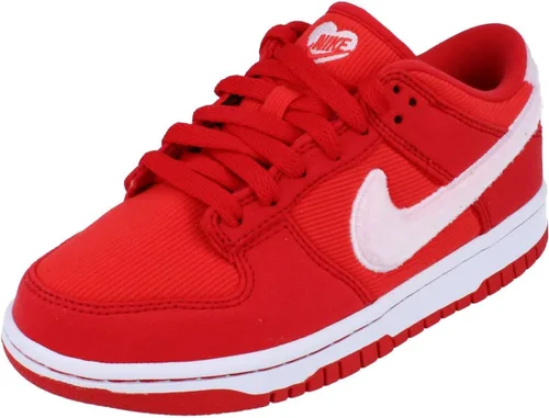 Vista 232 de Nike Kid's Dunk Low Sneaker