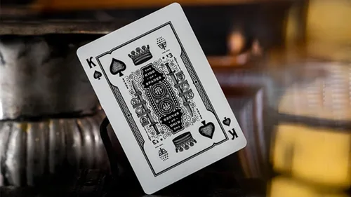 Vista 2 de Murphy's Magic Supplies, Inc. Cartas de alta victoriana (rojo) de theory11