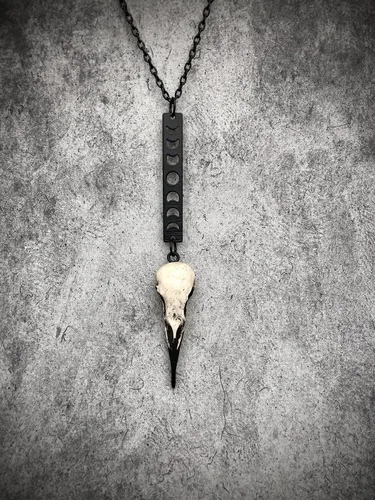 Vista 3 de Lariat Moon Phase Bar Raven Skull Necklace - Vertical Bar Lunar Charm