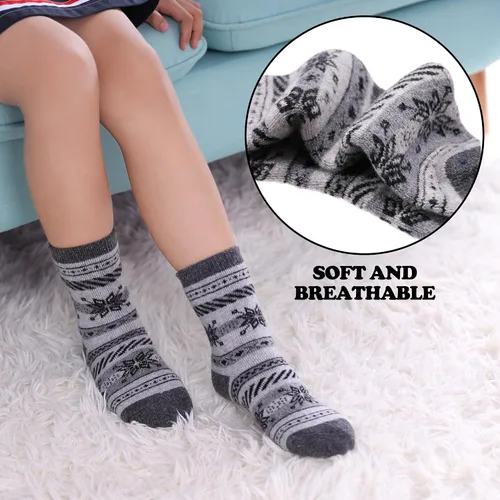 Vista 4 de FNOVCO Kids Merino Wool Hiking Socks Toddlers Boys Girls Cozy Thermal Winter Thick Warm Crew Socks 6 Pairs
