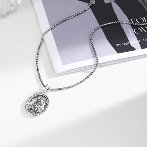 Vista 2 de DOTBJ Collar de plata de ley 925amuleto con medalla de San Valentín, regalos de Navidad para hombres y mujeres