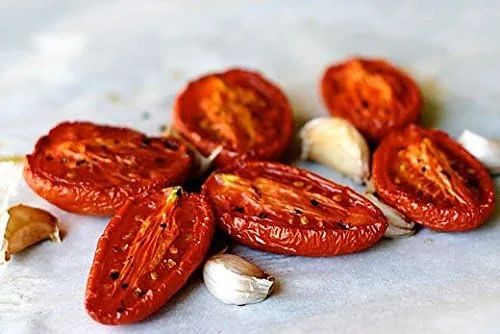 Vista 3 de Más de 30 semillas de tomate italiano Roma, reliquia sin OMG, determinadas, polinizadas abiertas, sabor anticuado, suaves, dulces, deliciosas