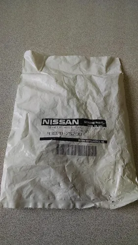 Vista 2 de Genuine Nissan Parts - Eje espaciador BRG (43070-7S200)