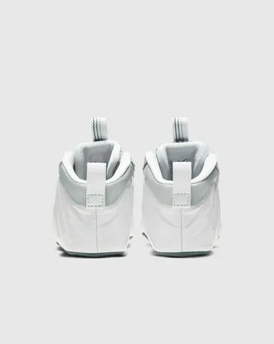 Vista 3 de Nike Lil Posite One KSA CB Zapatos CW0981 001 Talla 3C