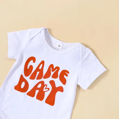 Vista 3 de Conjunto de fútbol para bebé recién nacida, manga corta, para el día del juego, mameluco de rugby con pantalones acampanados, diadema para verano