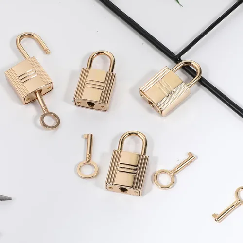 Vista 3 de Cerraduras pequeñas decorativas de aleación de metal para monedero, 4 unidades, con llave, cerraduras pequeñas de aleación de metal para diario