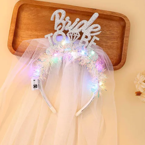 Vista 3 de EARENT Diadema iluminada de tul blanco con luces LED, velos cortos de boda, regalo de despedida de soltera, despedida de soltera, decoración