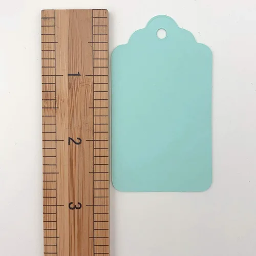 Vista 3 de Etiquetas para envolver regalo, 100 etiquetas azules en blanco con cuerda para regalos de baby shower, día del padre y regalos caseros artesanales