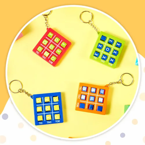 Vista 4 de Hicarer Llavero de plástico para niños de 8 a 12 años de edad para fiestas de plástico para mini mochila, fiesta de cumpleaños para niño y niña