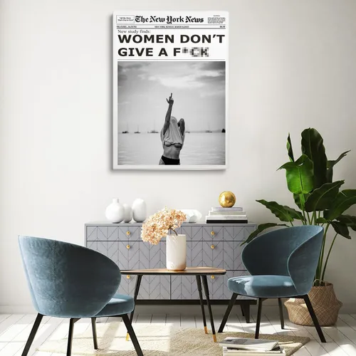 Vista 3 de Arte de pared de periódico de moda para niña, blanco y negro, decoración de pared de periódico estético retro, arte de pared feminista, póster