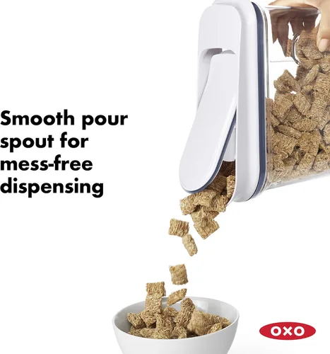 Vista 4 de OXO Good Grips Dispensador hermético de cereales POP de tamaño mediano (3.2 L)