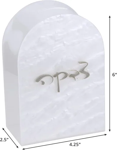 Vista 2 de Pearl Lucite Tzedakah Box - Moderna caja benéfica Judaica Tsedaka con letras plateadas