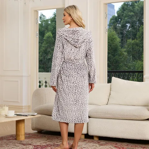 Vista 63 de HEARTNICE Bata de forro polar con capucha para mujer, bata de baño suave para mujer, bonito abrigo largo para casa