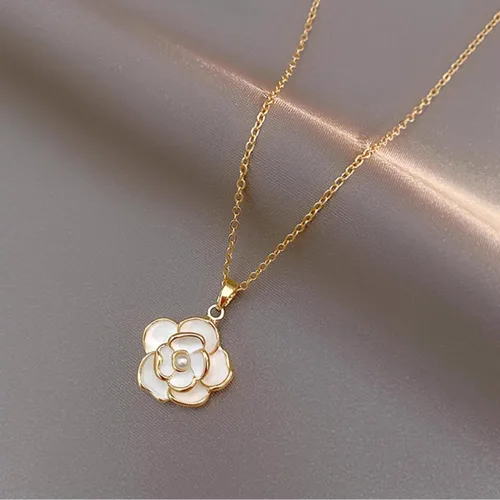 Vista 2 de AILUOR Conjunto de joyas de flores de camelia con rosas negras, juego de collar y aretes de gancho para mujer