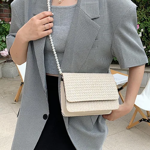Vista 2 de CHARMORE Bolso cruzado para mujer, pequeño bolso de paja para playa, bolso de hombro tejido elegante, bolsos de viaje