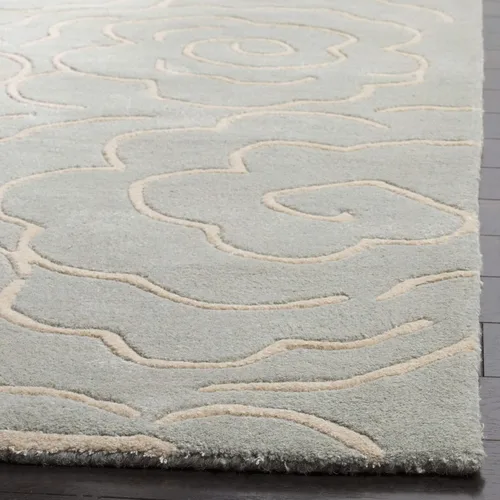 Vista 3 de SAFAVIEH Soho Collection SOH812B - Alfombra decorativa suave de lana y viscosa de 2 x 3 pies, hecha a mano, color azul claro y marfil
