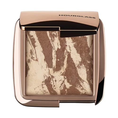 Vista 7 de Hourglass Ambient Lighting Bronzer in Luminous Bronze Light. Highlighting Bronzer for a Natural Sun-Kissed Glow Luz de bronce desnudo