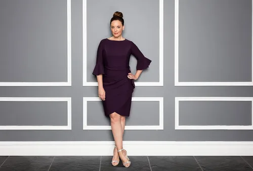 Vista 3 de Alex Evenings Vestido corto adelgazante con mangas acampanadas para mujer pequeño y regular