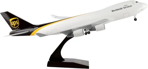 Vista 5 de Daron Skymarks Ups 747-400F Kit de construcción de modelo de avión con engranaje escala 1/200, blanco, negro