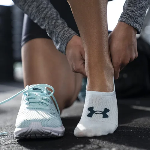 Vista 6 de Under Armour Women's Breathe Lite Ultra Low Socks, Multipairs