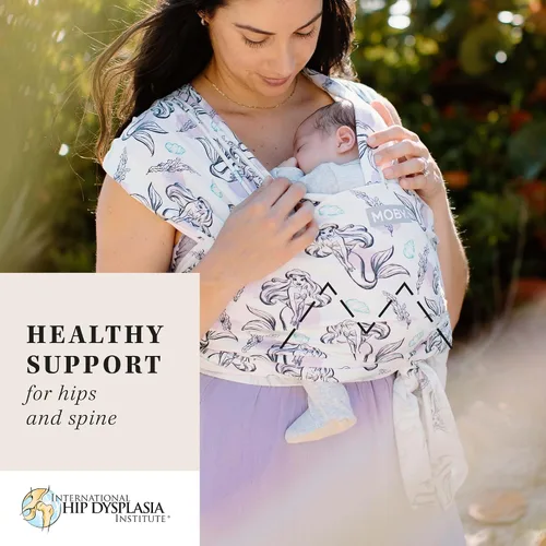 Vista 2 de Portabebés Moby Baby Wrap Featherknit para recién nacidos a niños pequeños (8-15kg), porta bebé tipo cabestrillo, diseño ligero y manos libres