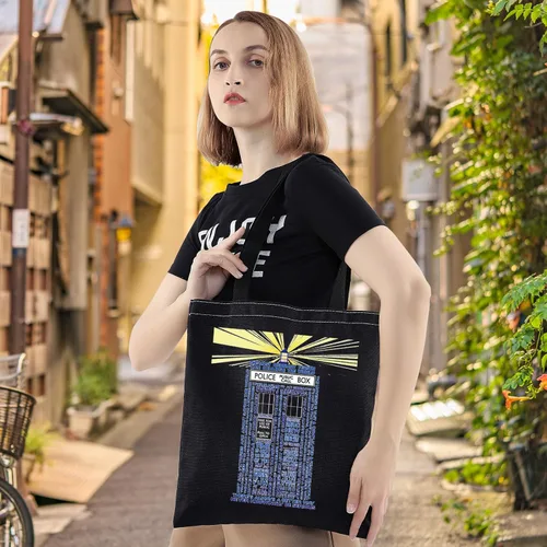 Vista 2 de LEVLO Dr Who Tote Bag Doctor TV Show Fans Regalo Policía Caja Tema Reutilizable Bolsa de Comestibles Caja de Policía Mercancía