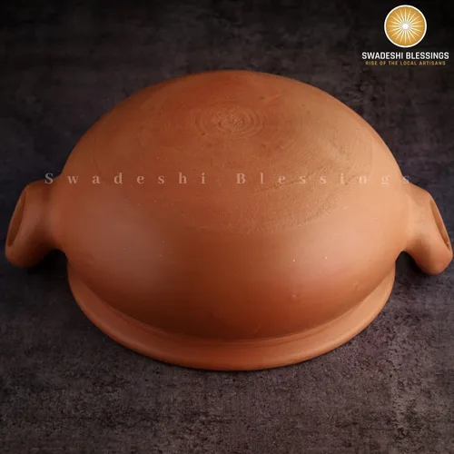 Vista 4 de Swadeshi Blessings Olla de arcilla sin glasear exclusiva para cocinar y servir con tapa/Kadai de tierra/Mud Handi/Mitti Ke Bartan