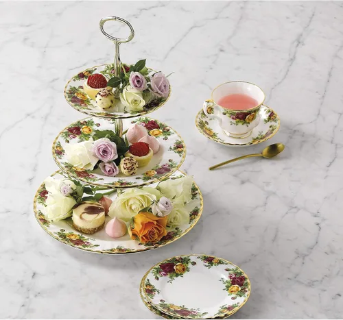 Vista 3 de Royal Albert Old Country Roses - Taza, diseño de rosas