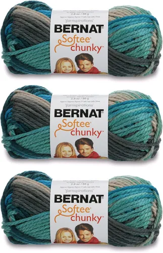 Vista 10 de Ovillo sólido Bernat Softee Chunky, Acrílico, Rojo Berry, Paquete de 1
