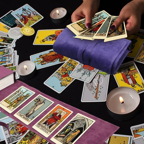 Vista 6 de El kit de 3 piezas de bolsa de tarot contiene caja de almacenamiento de cartas de tarot de terciopelo y moneda para tomar decisiones, bolsas de tela