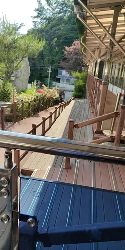 Vista 8 de Soportes de conector de barandilla giratoria (paquete de 2) – Soporte de poste en ángulo de aluminio de 3.6 x 1.6 pulgadas para cubierta, escaleras
