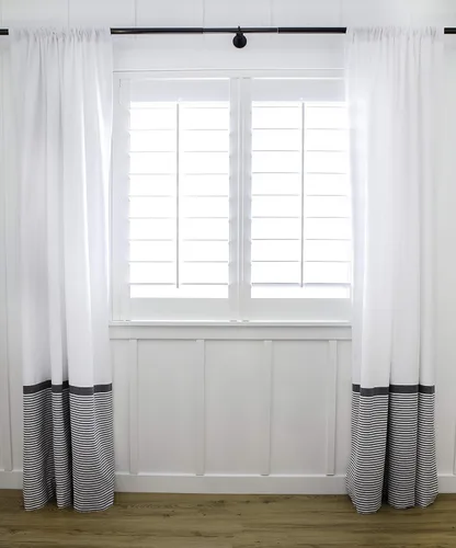 Vista 4 de HALL & PERRY Cortina de ventana (2 paneles) estilo moderno de granja con bolsillo para barra, color blanco con rayas negras para sala de estar