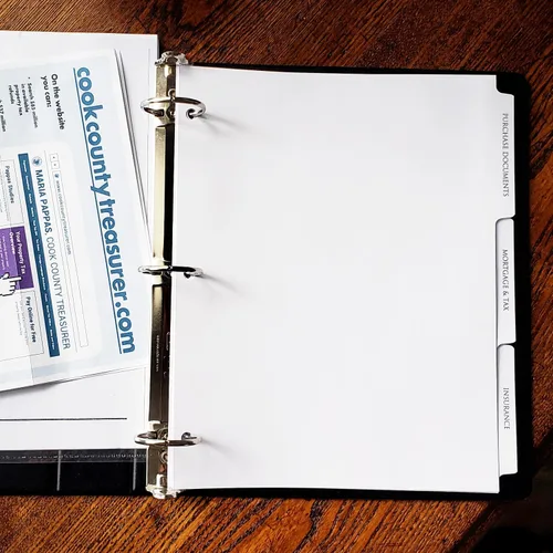 Vista 2 de Divisores de pestañas de índice de documentos para propietarios de casas: juegos de 9. Preimpresos con categorías útiles para mantener tus papeles