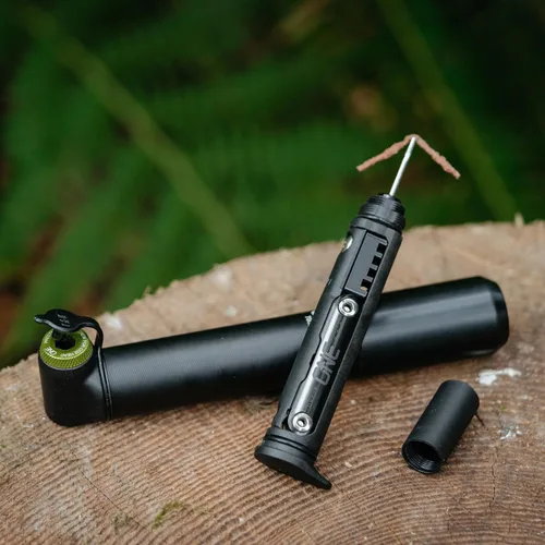 Vista 8 de OneUp Components Bomba de bicicleta EDC