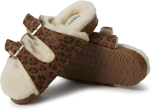 Vista 3 de Dearfoams Women's Fireside Tamworth Shearling Slide Sandal with Cork Footbed and Adjustable Buckles