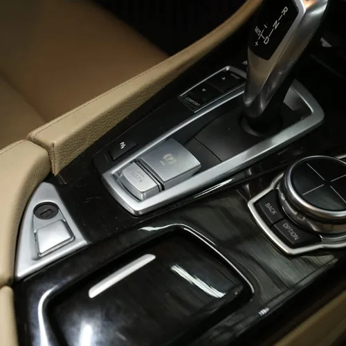 Vista 2 de ABS cromo coche freno de mano cubierta cubierta para BMW F10 F07 F25 F26 F15 F16 5 Series GT X3/X4/X5/X6 Accesorios