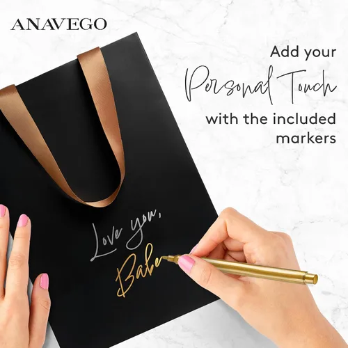 Vista 2 de Anavego 6 bolsas de regalo negras de primera clase con marcadores metálicos para personalización y papel de seda. Tamaño mediano 8 x 10 pulgadas.